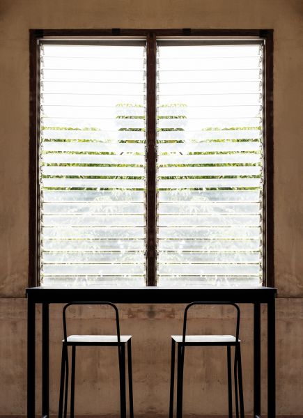 Louvre Window Repair in Louisville